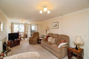 LOUNGE- click for photo gallery